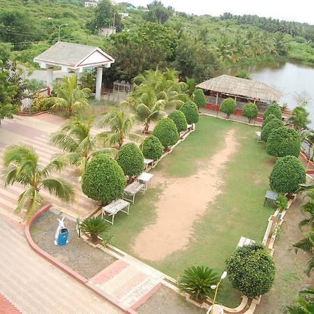 Hotel Krishna Park Resort Diu Exterior foto